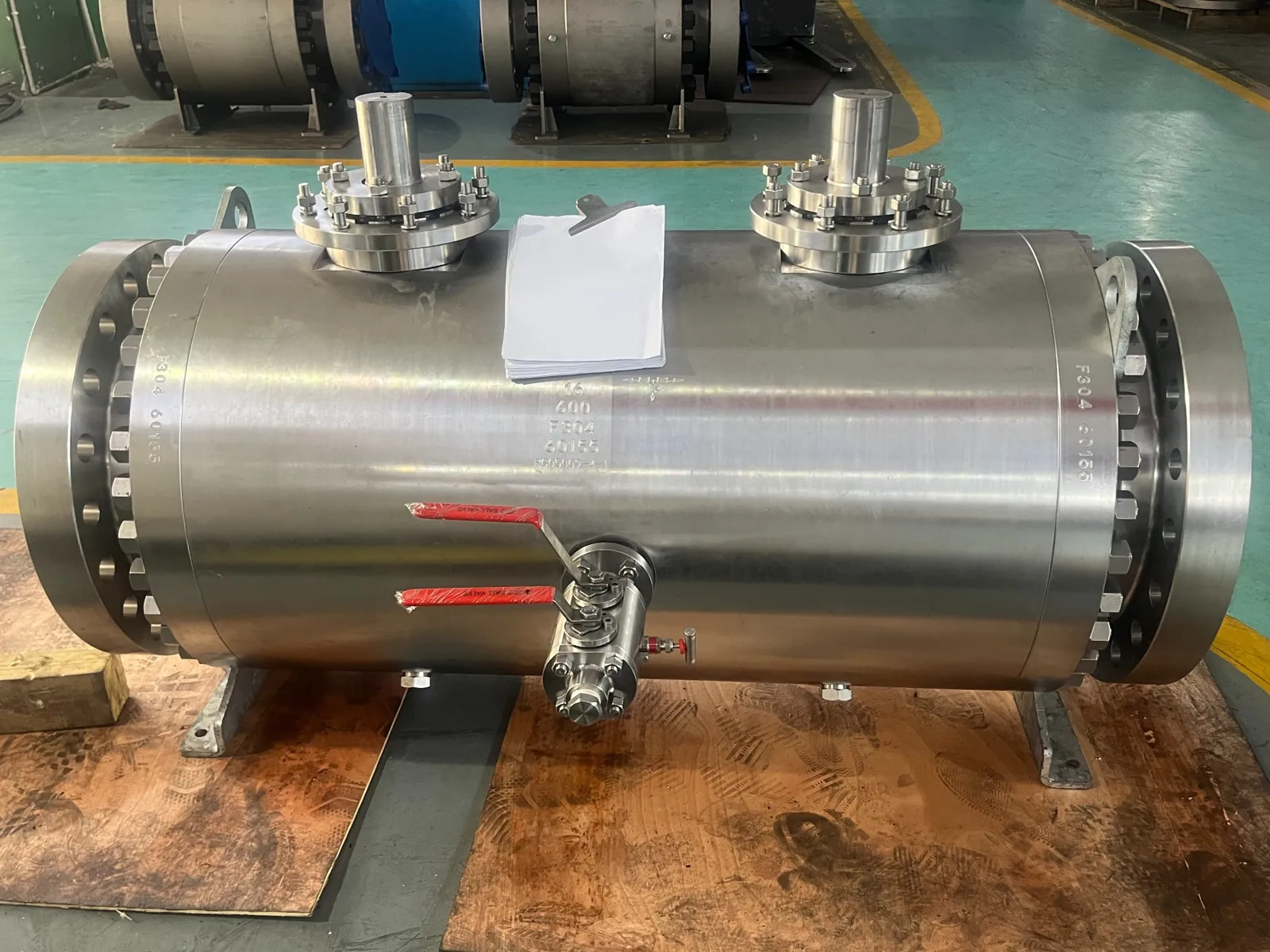 Large stainless steel valve with F304 and Class 600 body markings